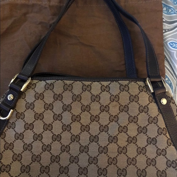 Authentic Gucci purse - Picture 7 of 8